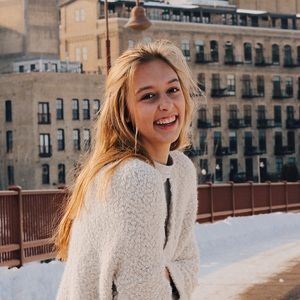 Meet your Posher, Keely